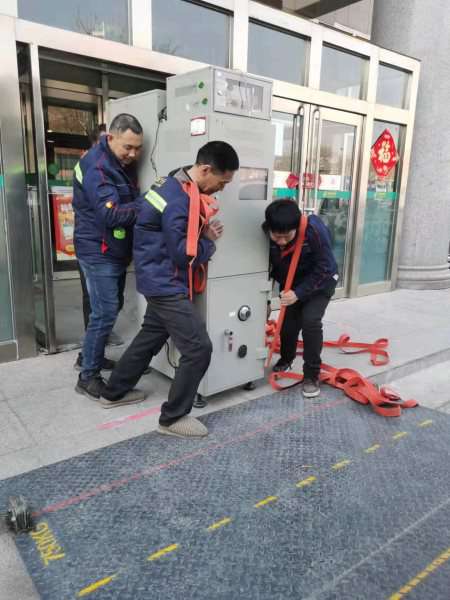 上海搬家公司-上海闵行大众搬场提醒如何搬运抽油烟机